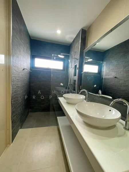 Single house for sale in Sriracha, The Complete quality project, Chon Buri (Pattaya), Surasak, Si Racha, Chon Buri (Pattaya), 3 Bedrooms, 230 sqm, Single Detached House For Sale, by A House Property Co.,Ltd., 500367776 - DDproperty.com