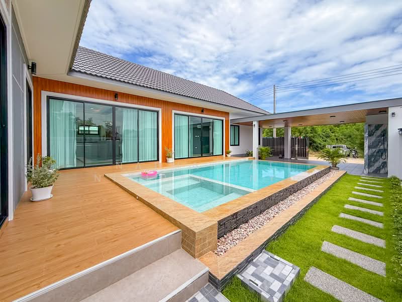 House for Sane in Bang Saray Beachside, Private pool. Brand New, Chon Buri (Pattaya), Bang Sa-re, Sattahip, Chon Buri (Pattaya), 3 Bedrooms, 165 sqm, Single Detached House For Sale, by Naphaphat Nitipakpinyo, 500367787 - DDproperty.com