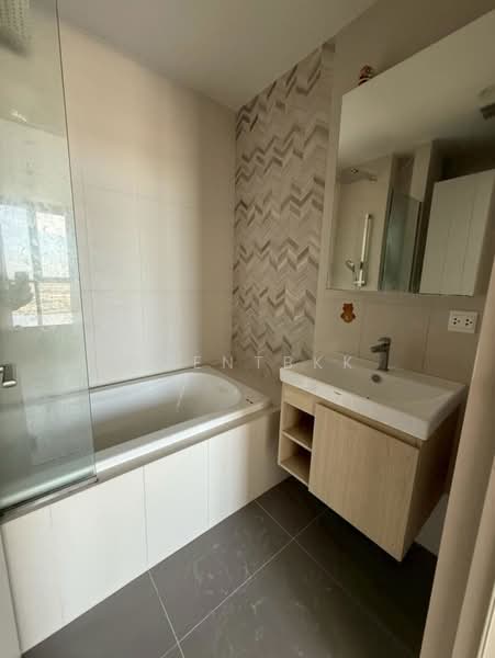 Oka Haus Sukhumvit 36, Bangkok, 3399 Rama 4 Road, Khong Tan, Khlong Toei, Bangkok, 1 Bedroom, 35 sqm, Condo For Rent, by Agentbkk, 500367812 - DDproperty.com