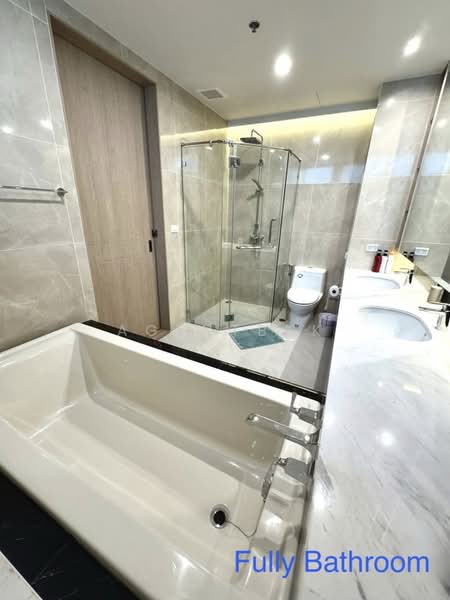 The Royal Saladaeng, Bangkok, 79 Saladaeng Road, Silom, Bang Rak, Bangkok, 3 Bedrooms, 150 sqm, Condo For Rent, by Agentbkk, 500367829 - DDproperty.com