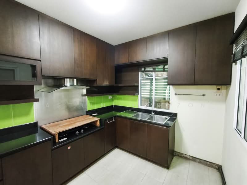 Passorn Prestige Onnut, Bangkok, Chaloem Phrakiat Rama 9 Road, Prawet, Bangkok, 3 Bedrooms, 154 sqm, Single Detached House For Sale, by Eastblue Horizon, 500367846 - DDproperty.com
