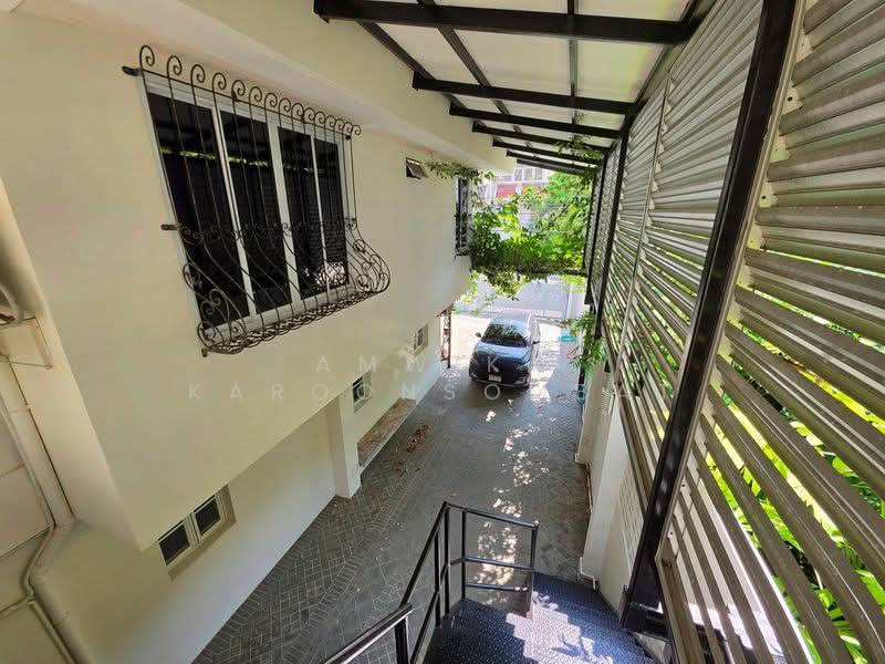 สีลม, Bangkok, Silom, Bang Rak, Bangkok, 5 Bedrooms, 400 sqm, Single Detached House For Rent, by Amwika Karoonsombat, 500367853 - DDproperty.com