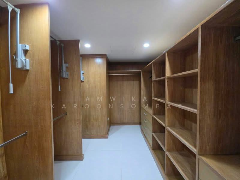 สีลม, กรุงเทพ, สีลม, บางรัก, กรุงเทพ, 400 ตร.ม., บ้านเดี่ยว ให้เช่า, โดย Amwika Karoonsombat, 500367853 - DDproperty.com