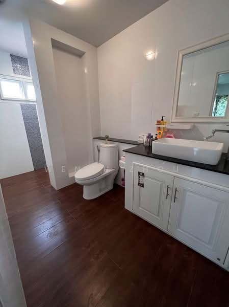 For Sale / Rent: Fully Furnished Detached House in a Prime Location – Sansaran Village, Chiang Mai, Nong Kwai, Hang Dong, Chiang Mai, 4 Bedrooms, 260 sqm, Single Detached House For Rent, by Wenyu Zhou, 500367859 - DDproperty.com