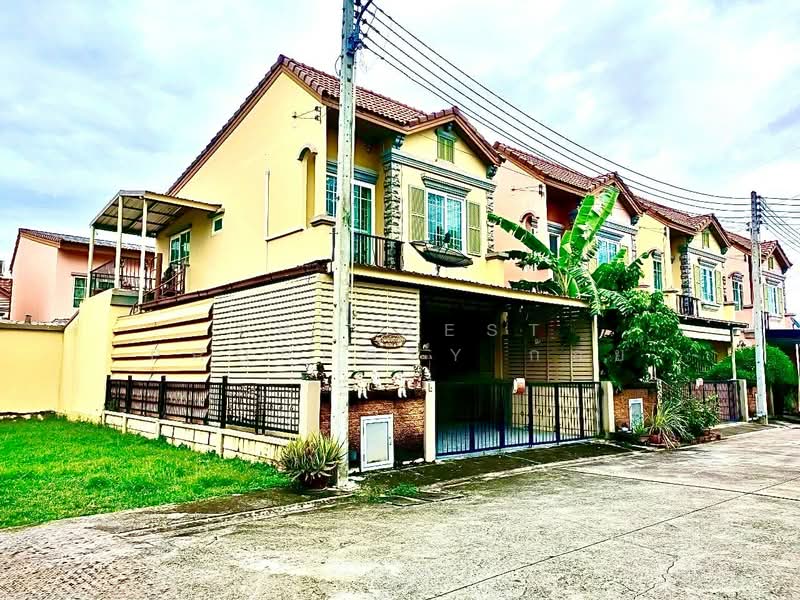 Golden Town Sriracha-Assumption, Chon Buri (Pattaya), Kaokilo, Surasak, Si Racha, Chon Buri (Pattaya), 4 Bedrooms, 156 sqm, Townhouse For Sale, by The Best Property ก้อย, 500367864 - DDproperty.com