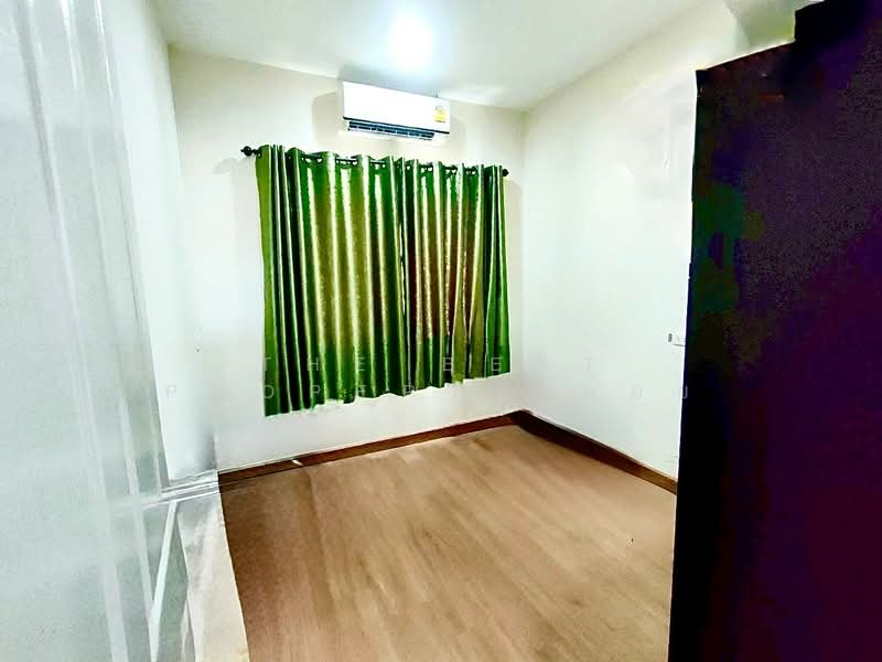 Golden Town Sriracha-Assumption, Chon Buri (Pattaya), Kaokilo, Surasak, Si Racha, Chon Buri (Pattaya), 4 Bedrooms, 156 sqm, Townhouse For Sale, by The Best Property ก้อย, 500367864 - DDproperty.com
