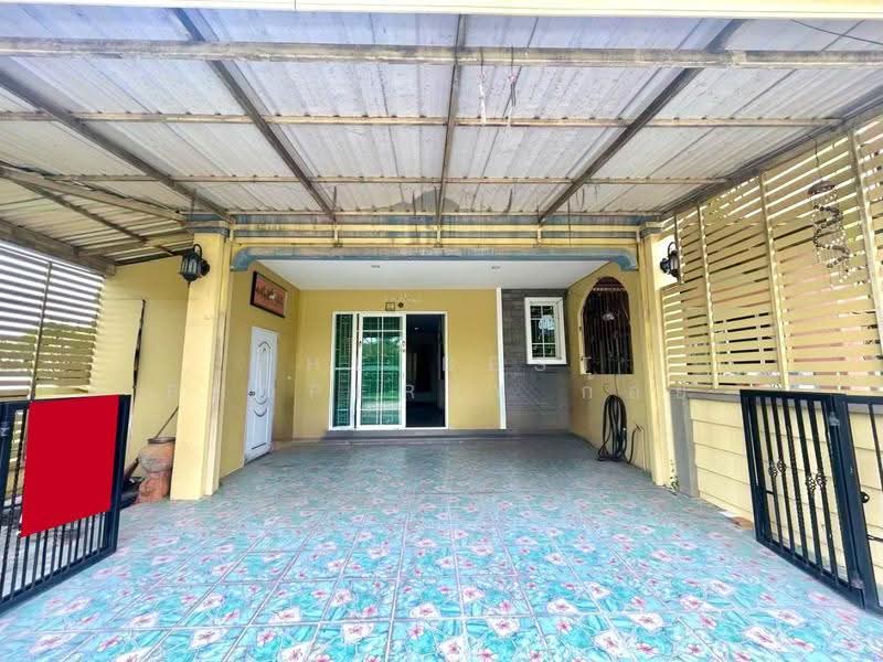 Golden Town Sriracha-Assumption, Chon Buri (Pattaya), Kaokilo, Surasak, Si Racha, Chon Buri (Pattaya), 4 Bedrooms, 156 sqm, Townhouse For Sale, by The Best Property ก้อย, 500367864 - DDproperty.com