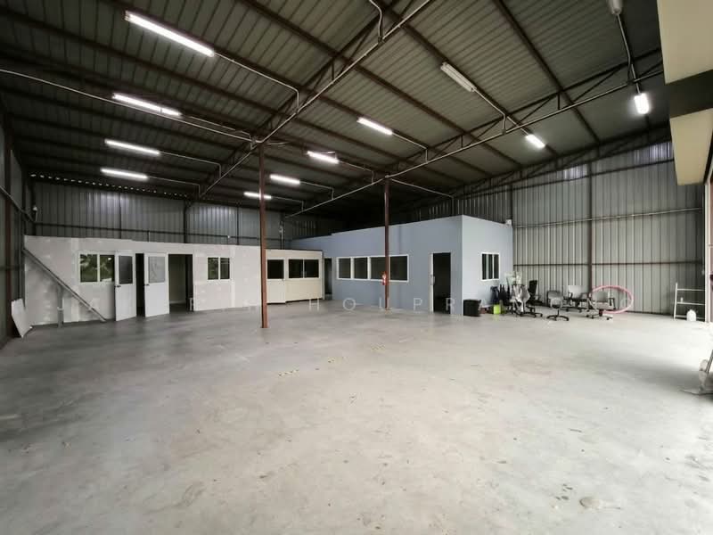 ให้เช่าโกดัง สนามบินน้ำ ติวานนท์ อำเภอเมือง นนทบุรี, Nonthaburi, Tha-Sai, Muang Nonthaburi, Nonthaburi, , 216 sqm, Warehouse/Factory For Rent, by Jakarin Houpramong, 500367873 - DDproperty.com