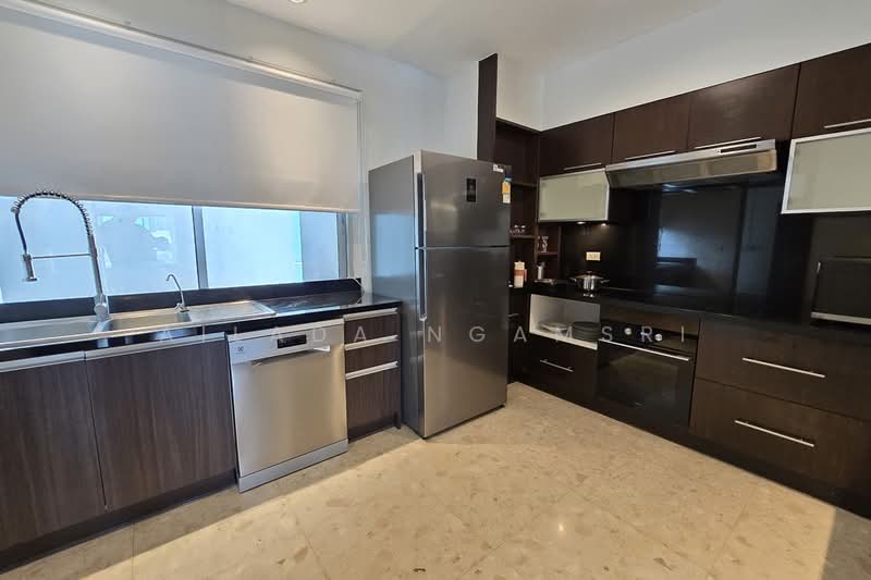 Royal Residence Park, Bangkok, 99 Royal Resident Park Lumphini, Lumphini, Pathum Wan, Bangkok, 4 Bedrooms, 275 sqm, Condo For Rent, by Ailada Ngamsri, 500367913 - DDproperty.com
