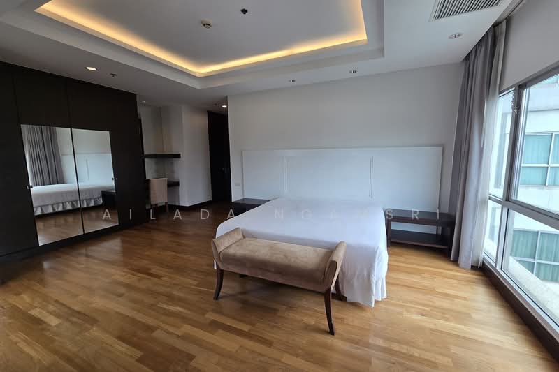 Royal Residence Park, Bangkok, 99 Royal Resident Park Lumphini, Lumphini, Pathum Wan, Bangkok, 4 Bedrooms, 275 sqm, Condo For Rent, by Ailada Ngamsri, 500367913 - DDproperty.com