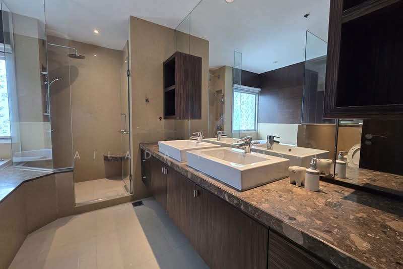 Royal Residence Park, Bangkok, 99 Royal Resident Park Lumphini, Lumphini, Pathum Wan, Bangkok, 4 Bedrooms, 275 sqm, Condo For Rent, by Ailada Ngamsri, 500367913 - DDproperty.com
