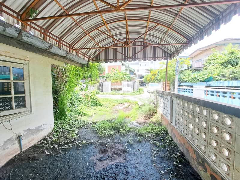 ที่ดินพร้อมสิ่งปลูกสร้างนครสวรรค์ตก นครสวรรค์, นครสวรรค์, นครสวรรค์ตก, เมืองนครสวรรค์, นครสวรรค์, 260 ตร.ม., ที่ดิน ขาย, โดย The Best Property เบ็นซ์, 500367919 - DDproperty.com