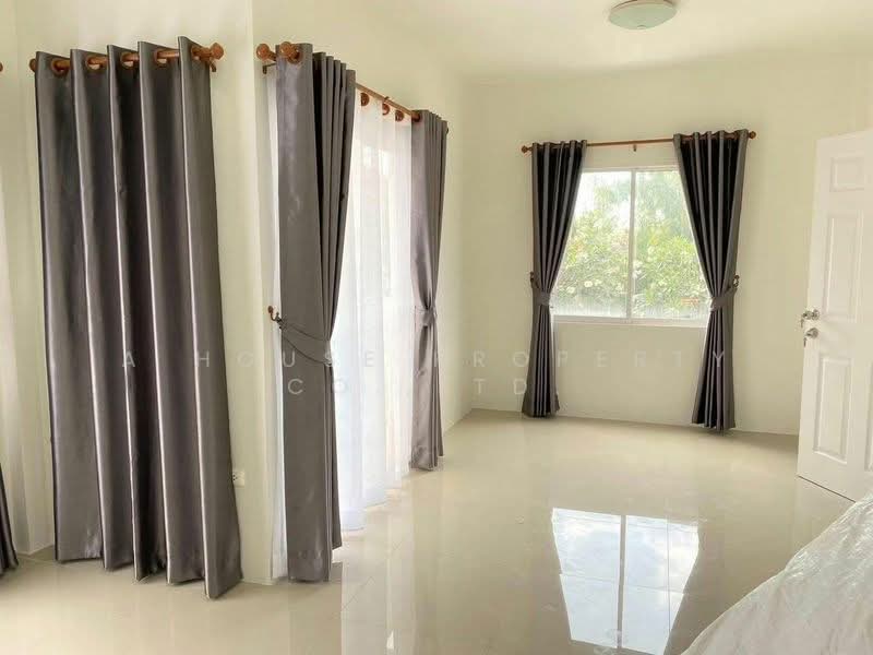 Newly renovated twin house in Pimpaporn Village, Ao Udom, Chon Buri (Pattaya), Thung Suk La, Si Racha, Chon Buri (Pattaya), 3 Bedrooms, 140 sqm, Semi-Detached House (Twin House) For Sale, by A House Property Co.,Ltd., 500367957 - DDproperty.com