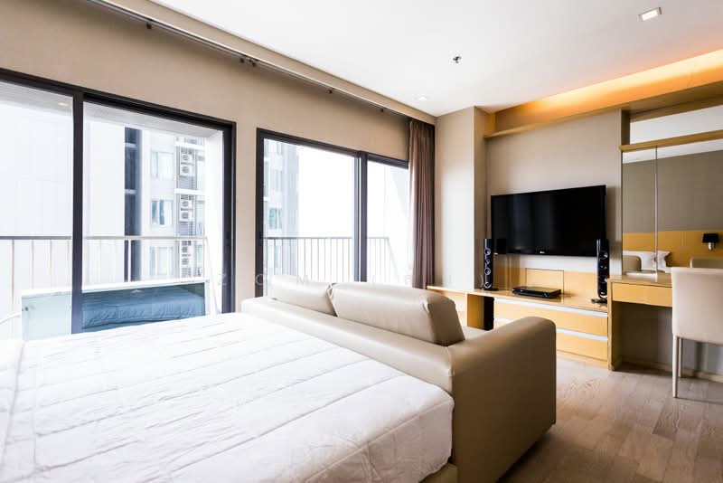 Noble Remix, Bangkok, 772 Soi Sukhumvit 36, Sukhumvit Road, Khong Tan, Khlong Toei, Bangkok, Studio, 38 sqm, Condo For Rent, by Zom (ส้ม), 500367964 - DDproperty.com