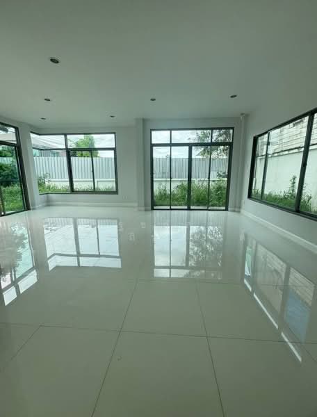 Perfect Place Ramkhamhaeng-Suvannabhumi 2, Bangkok, Ramkhamhaeng Road, Min Buri, Bangkok, 3 Bedrooms, 175 sqm, Single Detached House For Rent, by นัฐชภัสร์ นวลถิระยนต์, 500367976 - DDproperty.com
