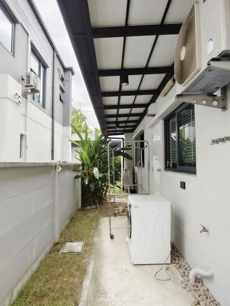 Centro Bangna : เซนโทร บางนา, สมุทรปราการ, 111 ซอย3, บางแก้ว, บางพลี, สมุทรปราการ, 300 ตร.ม., บ้านเดี่ยว ให้เช่า, โดย Wuthikorn Prasomsan, 500367993 - DDproperty.com