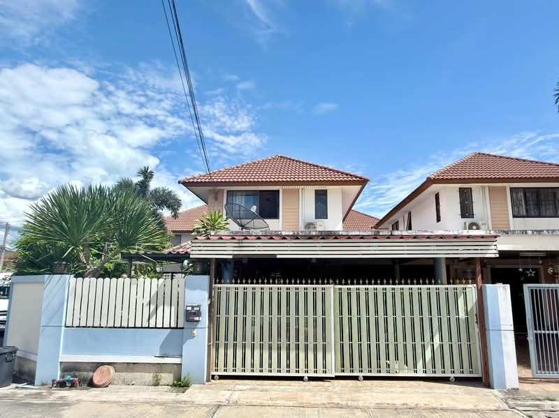 แฟมิลี่ทาวน์1, ชลบุรี, นาป่า, เมืองชลบุรี, ชลบุรี, 150 ตร.ม., บ้านแฝด ขาย, โดย The Best Property ตาล, 500368006 - DDproperty.com