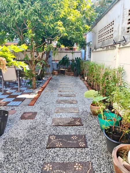 แฟมิลี่ทาวน์1, Chon Buri (Pattaya), Na Pa, Muang Chon Buri, Chon Buri (Pattaya), 3 Bedrooms, 150 sqm, Semi-Detached House (Twin House) For Sale, by The Best Property ตาล, 500368006 - DDproperty.com