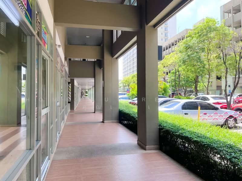 Lumpini Condo Town Ramintra-Navamin, Bangkok, Soi Ramindhra 78, Nawamin Road - Ramintra Road, Ram Inthra, Khan Na Yao, Bangkok, 1 Bedroom, 25 sqm, Condo For Sale, by HOMEPLUS REALTY - คุณเป็ดเก่ง, 500368017 - DDproperty.com