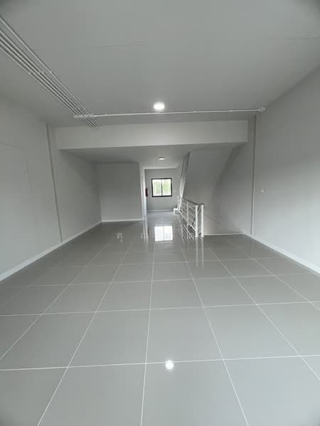 The Connect BizTown Bangna km.5 - Srinakarin : เดอะคอนเนค บิซทาวน์ บางนา กม.5-ศรีนครินทร์, สมุทรปราการ, บางแก้ว, บางพลี, สมุทรปราการ, 187 ตร.ม., ตึกแถว-อาคารพาณิชย์ ขาย, โดย คุณมด, 500368071 - DDproperty.com