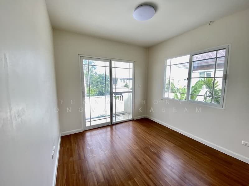 Manthana Ramintra-Wongwean, Bangkok, Kanchanaphisek Road, Khan Na Yao, Bangkok, 4 Bedrooms, 200 sqm, Single Detached House For Sale, by Thananthorn Wongvarnkaseam, 500368078 - DDproperty.com