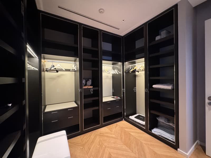 Four Seasons Private Residences, Bangkok, 300 Charoen Krung Road, Yan Nawa, Sathon, Bangkok, 3 Bedrooms, 235 sqm, Condo For Rent, by Arlu Seachue, 500368123 - DDproperty.com