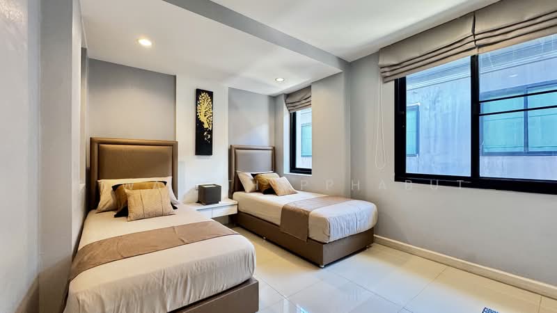 3 Bed House in Nong Prue for Rent Only 40k | 320 Sqm | Pet Friendly, Chon Buri (Pattaya), Boss Village, Nong Pru, Bang Lamung (Pattaya), Chon Buri (Pattaya), 3 Bedrooms, 320 sqm, Single Detached House For Rent, by Siwas Thepphabut, 500368128 - DDproperty.com