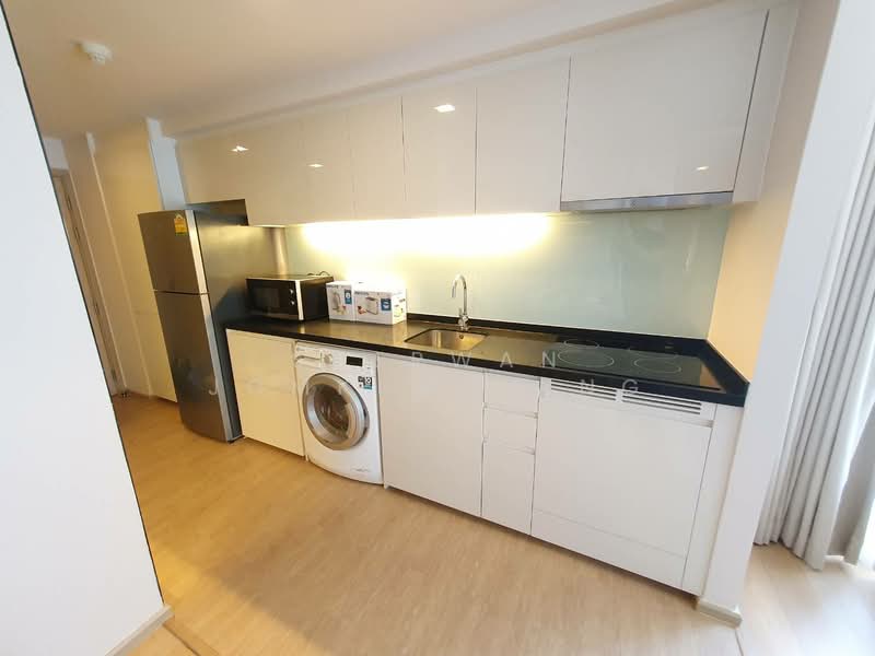 Liv @ 49, Bangkok, 9 Sukhumvit 49 Rd, Khlong Tan Nua, Watthana, Bangkok, 1 Bedroom, 43 sqm, Condo For Rent, by Sherwan Jomkhamsing, 500368142 - DDproperty.com