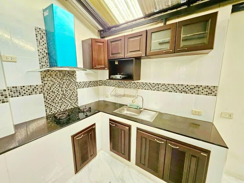 ไม่พบโครงการ, Bangkok, อ่อนนุช วัดลานบุญ, Lat Krabang, Bangkok, 3 Bedrooms, 160 sqm, Townhouse For Rent, by ณัฐพงศ์ สุนทรอรุณ, 500368231 - DDproperty.com