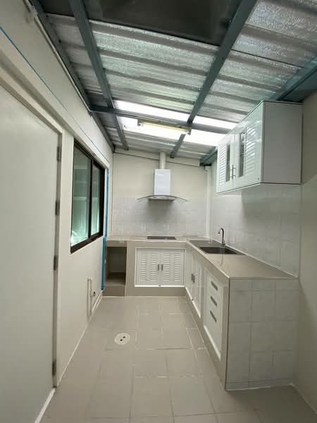 Pruksa Ville 73 Patthanakan, Bangkok, Soi Pattanakarn 38, Suan Luang, Bangkok, 3 Bedrooms, 120 sqm, Townhouse For Rent, by บุษบา รัตนวงษ์ชัย, 500368238 - DDproperty.com
