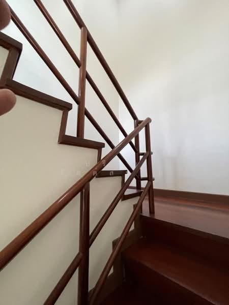 Townhouse in secure compound Pet-Friendly only 2nd-3rd floor with 3 beds 4 baths around BTS Ari, Bangkok, พหลโยธิน, Samsen Nai, Phaya Thai, Bangkok, 3 Bedrooms, 200 sqm, Townhouse For Rent, by ปรีชา จิตต์สมนึก, 500368244 - DDproperty.com