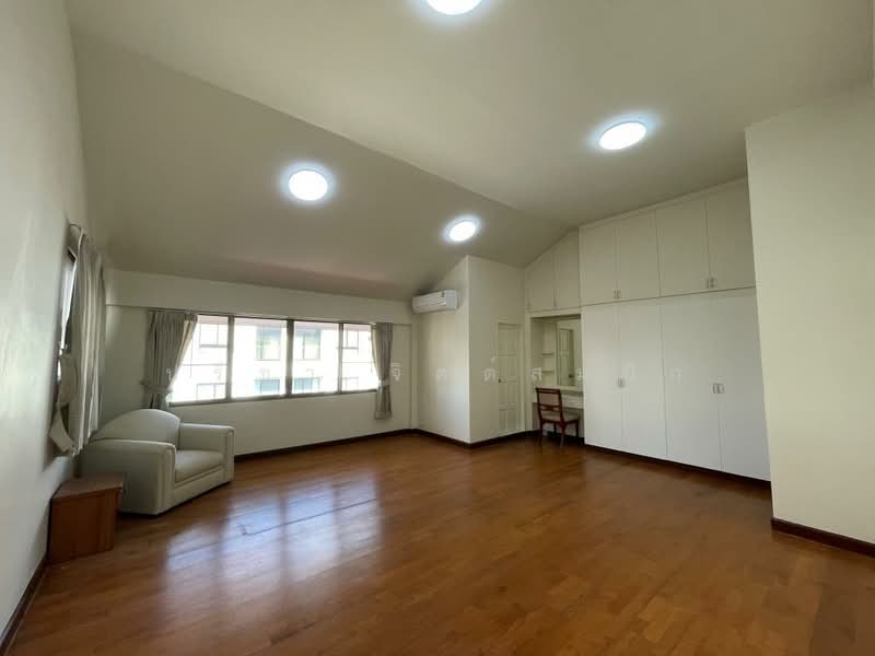 Townhouse in secure compound Pet-Friendly only 2nd-3rd floor with 3 beds 4 baths around BTS Ari, Bangkok, พหลโยธิน, Samsen Nai, Phaya Thai, Bangkok, 3 Bedrooms, 200 sqm, Townhouse For Rent, by ปรีชา จิตต์สมนึก, 500368244 - DDproperty.com