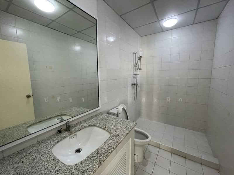 Townhouse in secure compound Pet-Friendly only 2nd-3rd floor with 3 beds 4 baths around BTS Ari, Bangkok, พหลโยธิน, Samsen Nai, Phaya Thai, Bangkok, 3 Bedrooms, 200 sqm, Townhouse For Rent, by ปรีชา จิตต์สมนึก, 500368244 - DDproperty.com