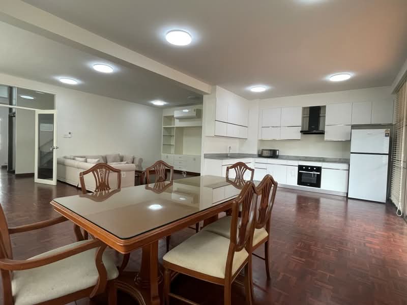 Townhouse in secure compound Pet-Friendly only 2nd-3rd floor with 3 beds 4 baths around BTS Ari, Bangkok, พหลโยธิน, Samsen Nai, Phaya Thai, Bangkok, 3 Bedrooms, 200 sqm, Townhouse For Rent, by ปรีชา จิตต์สมนึก, 500368244 - DDproperty.com