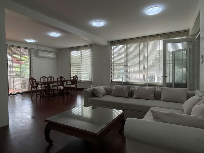Townhouse in secure compound Pet-Friendly only 2nd-3rd floor with 3 beds 4 baths around BTS Ari, Bangkok, พหลโยธิน, Samsen Nai, Phaya Thai, Bangkok, 3 Bedrooms, 200 sqm, Townhouse For Rent, by ปรีชา จิตต์สมนึก, 500368244 - DDproperty.com