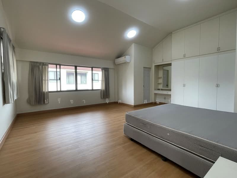ทาวน์เฮาส์ในโครงการที่ปลอดภัย เฉพาะชั้น 2-3 ขนาด 3 ห้องนอน ใกล้สถานีรถไฟฟ้า BTS อารีย์, กรุงเทพ, พหลโยธิน, สามเสนใน, พญาไท, กรุงเทพ, 200 ตร.ม., ทาวน์เฮ้าส์ ให้เช่า, โดย ปรีชา จิตต์สมนึก, 500368244 - DDproperty.com