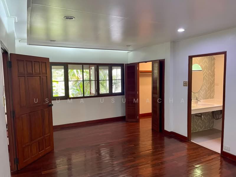 บ้านเดี่ยวพร้อมสวน ร่วมฤดี เพลินจิต พักอาศัยและบริษัทได้, Bangkok, Lumphini, Pathum Wan, Bangkok, 2 Bedrooms, 220 sqm, Single Detached House For Rent, by Usuma Usumachat, 500368248 - DDproperty.com