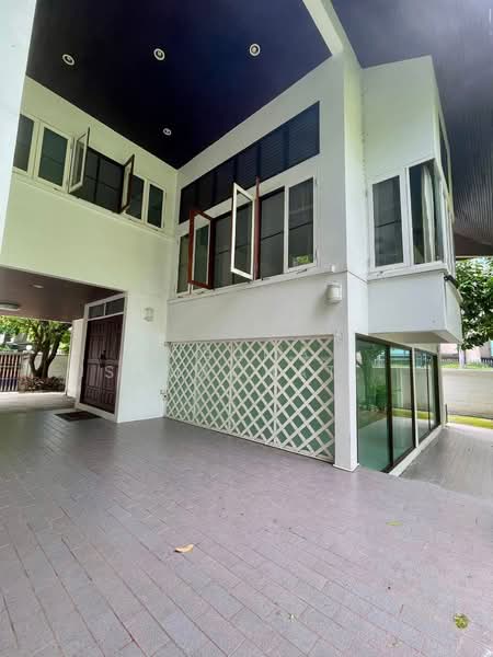 บ้านเดี่ยวพร้อมสวน ร่วมฤดี เพลินจิต พักอาศัยและบริษัทได้, Bangkok, Lumphini, Pathum Wan, Bangkok, 2 Bedrooms, 220 sqm, Single Detached House For Rent, by Usuma Usumachat, 500368248 - DDproperty.com