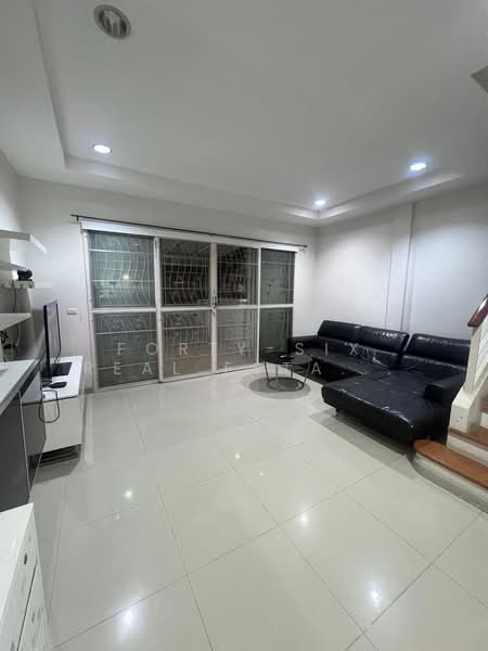 Baan Klang Muang Sukhumvit 113, Samut Prakan, Soi Dan Samrong 32, Samrong Nua, Muang Samut Prakarn, Samut Prakan, 3 Bedrooms, 142 sqm, Townhouse For Rent, by Forty-Six Real Estate Group, 500368255 - DDproperty.com