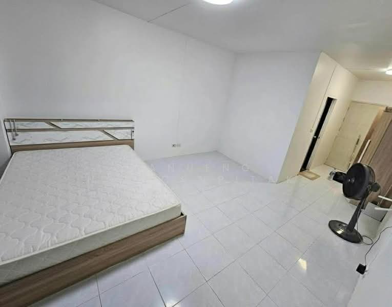 Ratchada Prestige : รัชดา เพรสทีจ, กรุงเทพ, ถนนลาดพร้าว, สามเสนนอก, ห้วยขวาง, กรุงเทพ, 32 ตร.ม., คอนโด ขาย, โดย Kanueng Noppornpitak, 500368259 - DDproperty.com