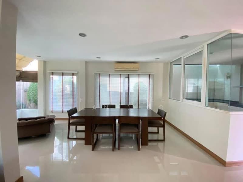 CASA Legend Sriracha, Chon Buri (Pattaya), 3241 Road, Surasak, Si Racha, Chon Buri (Pattaya), 3 Bedrooms, 209 sqm, Single Detached House For Sale, by Infinity EEC (Thailand) Co., Ltd., 500368273 - DDproperty.com