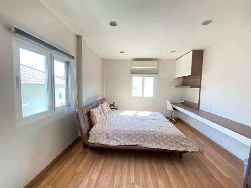 CASA Legend Sriracha, Chon Buri (Pattaya), 3241 Road, Surasak, Si Racha, Chon Buri (Pattaya), 3 Bedrooms, 209 sqm, Single Detached House For Sale, by Infinity EEC (Thailand) Co., Ltd., 500368273 - DDproperty.com