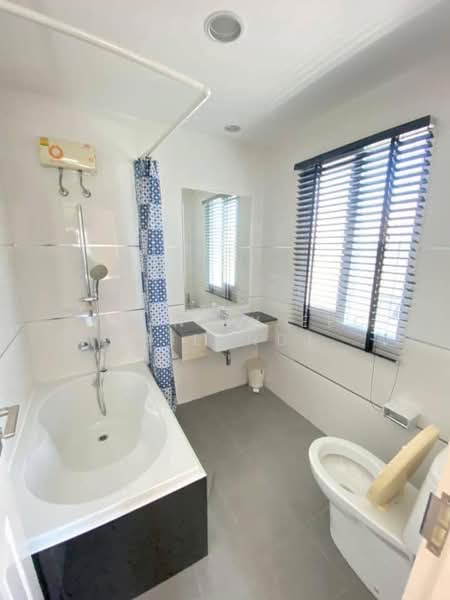 CASA Legend Sriracha, Chon Buri (Pattaya), 3241 Road, Surasak, Si Racha, Chon Buri (Pattaya), 3 Bedrooms, 209 sqm, Single Detached House For Sale, by Infinity EEC (Thailand) Co., Ltd., 500368273 - DDproperty.com