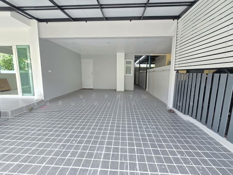 Supalai Ville Wongwaen-Lumlukka Klong 3, Pathum Thani, Phahonyothin Road, Khu Khot, Lam Luk Ka, Pathum Thani, 3 Bedrooms, 160 sqm, Semi-Detached House (Twin House) For Sale, by นภัสศรณ์ วงศ์สินไทยกร (นันท์), 500368274 - DDproperty.com