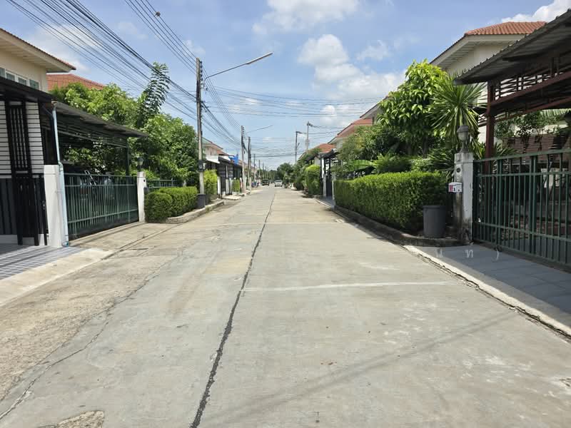 Supalai Ville Wongwaen-Lumlukka Klong 3 : ศุภาลัย วิลล์ วงแหวน-ลำลูกกา คลอง 3, ปทุมธานี, ถนน พหลโยธิน, คูคต, ลำลูกกา, ปทุมธานี, 160 ตร.ม., บ้านแฝด ขาย, โดย นภัสศรณ์ วงศ์สินไทยกร (นันท์), 500368274 - DDproperty.com