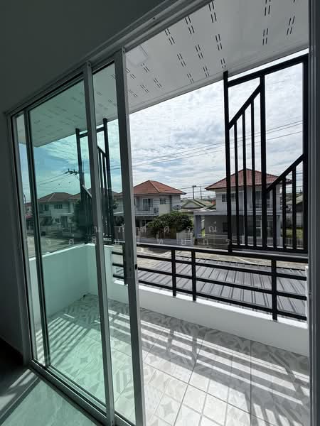 Pensiri 4, Bangkok, Soi Muban Phen Siri 4 Liap Wari, Nong Chok, Bangkok, 5 Bedrooms, 200 sqm, Single Detached House For Sale, by นภัสศรณ์ วงศ์สินไทยกร (นันท์), 500368278 - DDproperty.com
