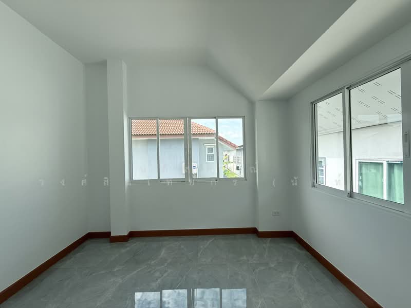 หมู่บ้านเพ็ญศิริ 4 : Pensiri 4, กรุงเทพ, Soi Muban Phen Siri 4 Liap Wari, หนองจอก, กรุงเทพ, 200 ตร.ม., บ้านเดี่ยว ขาย, โดย นภัสศรณ์ วงศ์สินไทยกร (นันท์), 500368278 - DDproperty.com