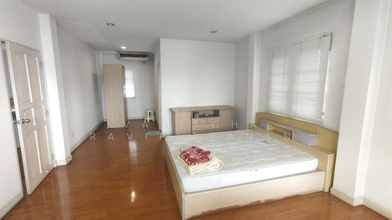 หมู่บ้านร่มรื่น (ราชพฤกษ์ 28), Bangkok, ราชพฤกษ์, Taling Chan, Bangkok, 5 Bedrooms, 400 sqm, Single Detached House For Sale, by Vanitcha Ravipityanan, 500368281 - DDproperty.com