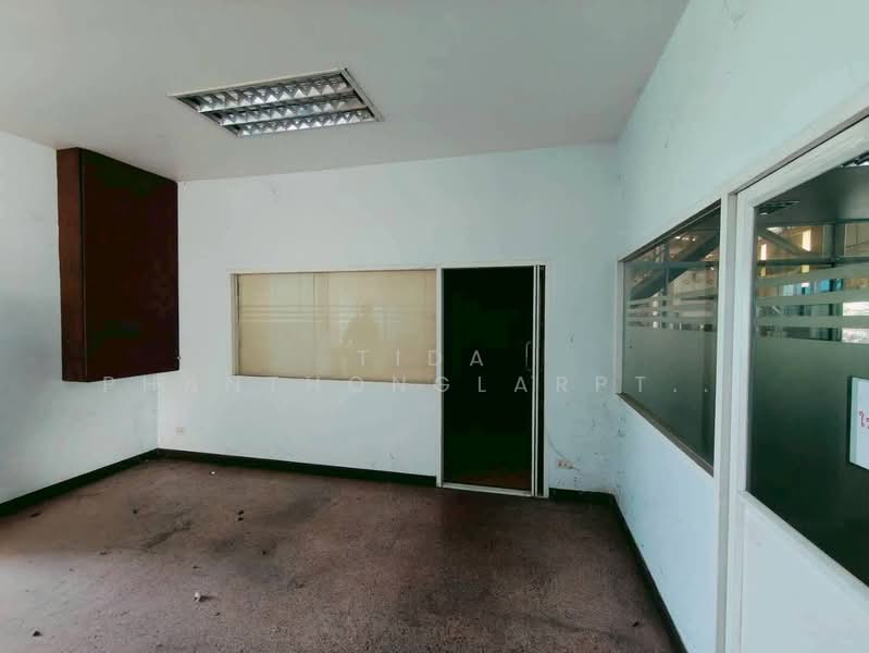 Factory and warehouse for rent in Theparak area, Purple Line, for assembly and processing, Samut Prakan, Bang Sao Thong, Samut Prakan, , 6,000 sqm, Warehouse/Factory For Rent, by Tida phanthonglarptawee, 500368289 - DDproperty.com