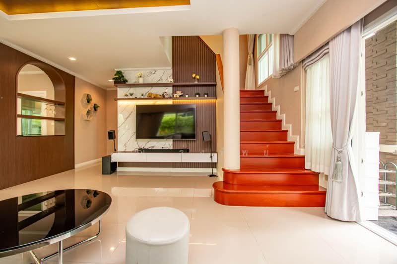 Family Home in Supalai Garden Ville San Kamphaeng, Chiang Mai, San Ton Pao, San Kamphaeng, Chiang Mai, 4 Bedrooms, 250 sqm, Single Detached House For Sale, by คุณ รุ่งทิพย์, 500368291 - DDproperty.com